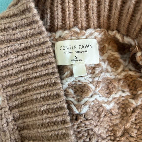 Gentle Fawn Cozy Tan Knit Sweater NWOT - Picture 3 of 4